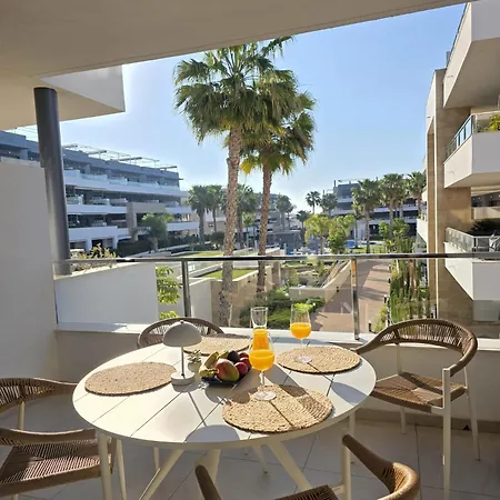 Flamenca Village Salsa * Dehesa de Campoamor (Orihuela Costa)